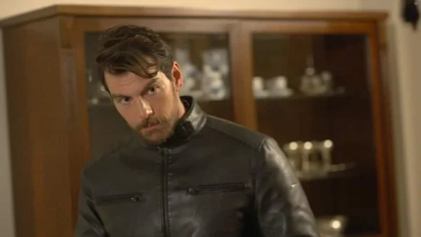 Μαύρο Ρόδο: «Θα το σκοτώσω το κάθαρμα! Τον θέλω νεκρό!» - Η εντολή εξόντωσης που φέρνει τα πάνω κάτω!