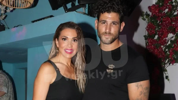 «Πήγα σπίτι, αγκάλιασα σφιχτά το παιδί μου και...» - Η συγκλονιστική ανάρτηση της Ελένης Χατζίδου για τα Τέμπη