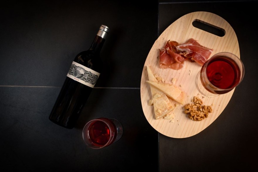 Η μεγαλύτερη γκάμα γεύσων στο Zafiri Cava Deli!