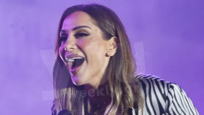 Το παντελόνι της άστραφτε από μακριά - Τι φόρεσε η Δέσποινα Βανδή στο Πανηγύρι Ζωοδόχου Πηγής