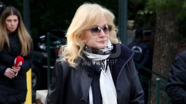 Σούσουρο στους διαδρόμους του MEGA μετά τον σπαραγμό της Αγγελικής Νικολούλη