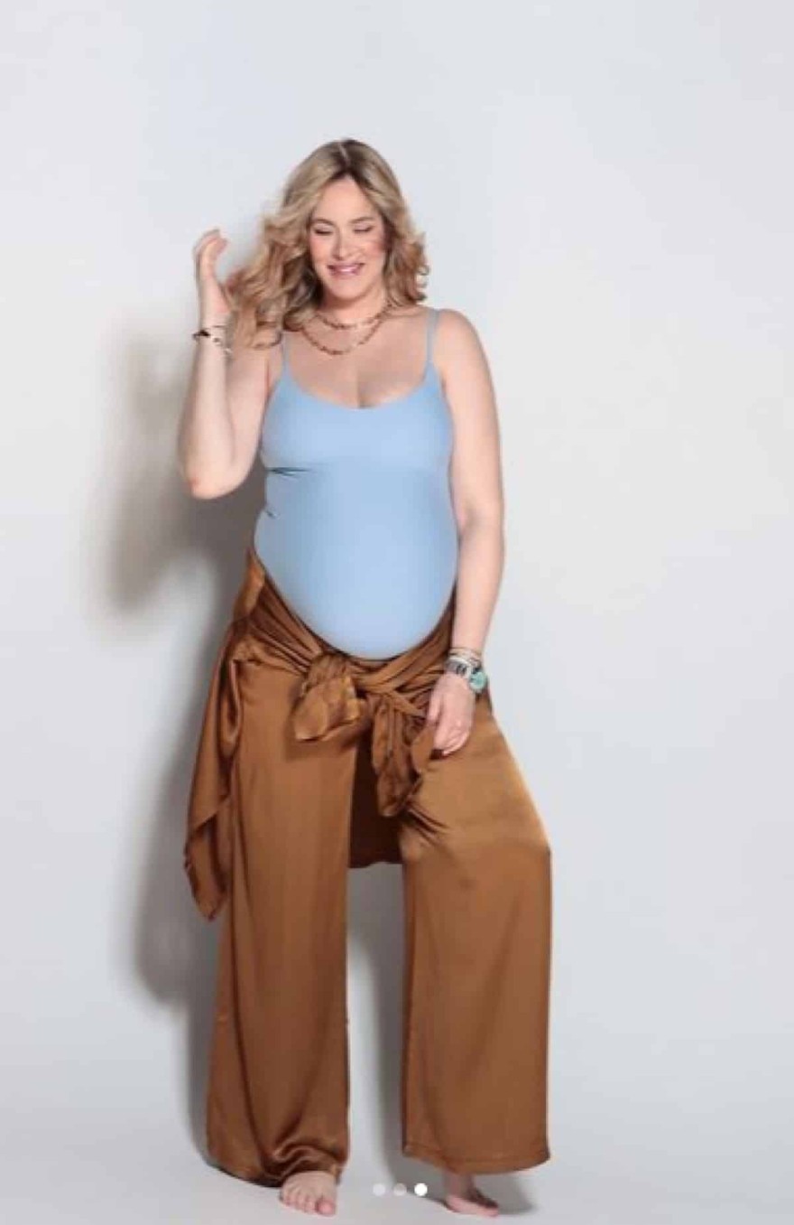 Ανίτα Μπραντ εγκυμοσύνη