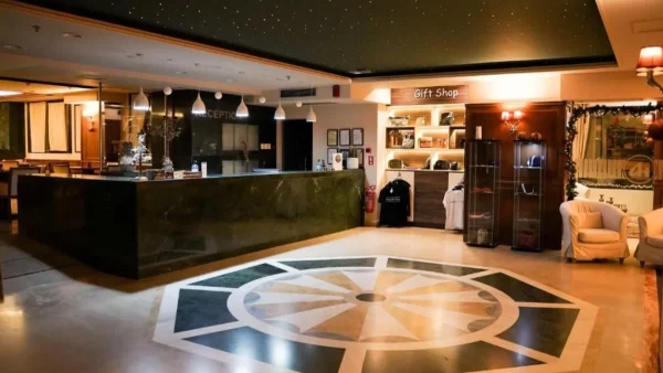 «Antoniadis Hotel»: Μια ευχάριστη και άνετη διαμονή - To 4 αστέρων ξενοδοχείο στην Καλαμπάκα