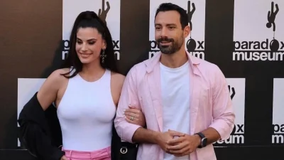 Μετά τη Σίφνο στις Κάννες - Πιασμένοι χέρι χέρι και full in love Τανιμανίδης & Μπόμπα στο νέο τους ταξίδι