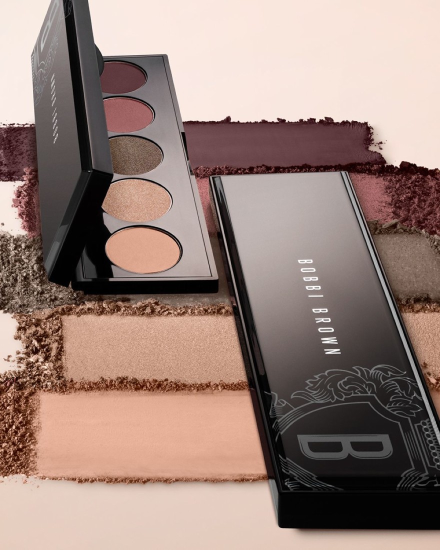 Ανακάλυψε τις νέες παλέτες σκιών All Nudes από την Bobbi Brown