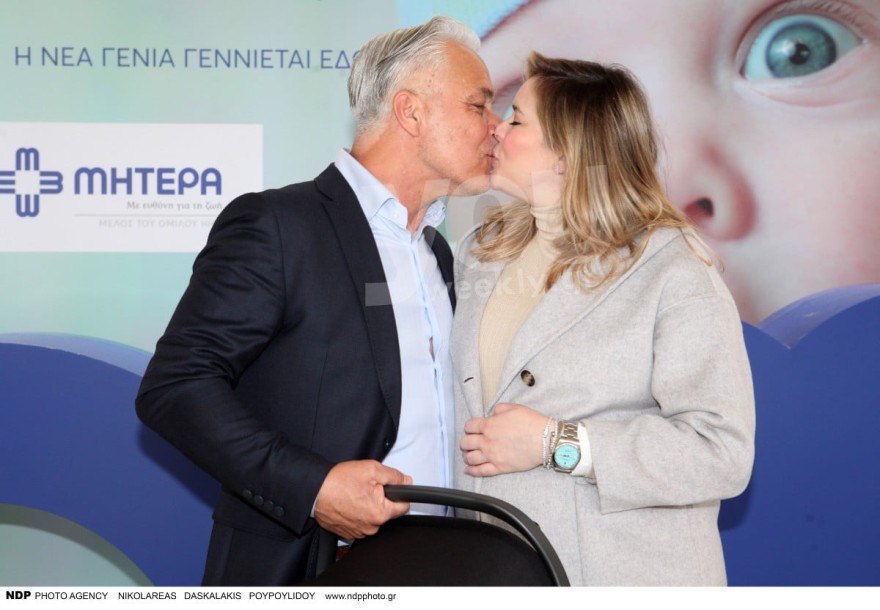 Χάρης Χριστόπουλος Ανίτα Μπραντ φιλί