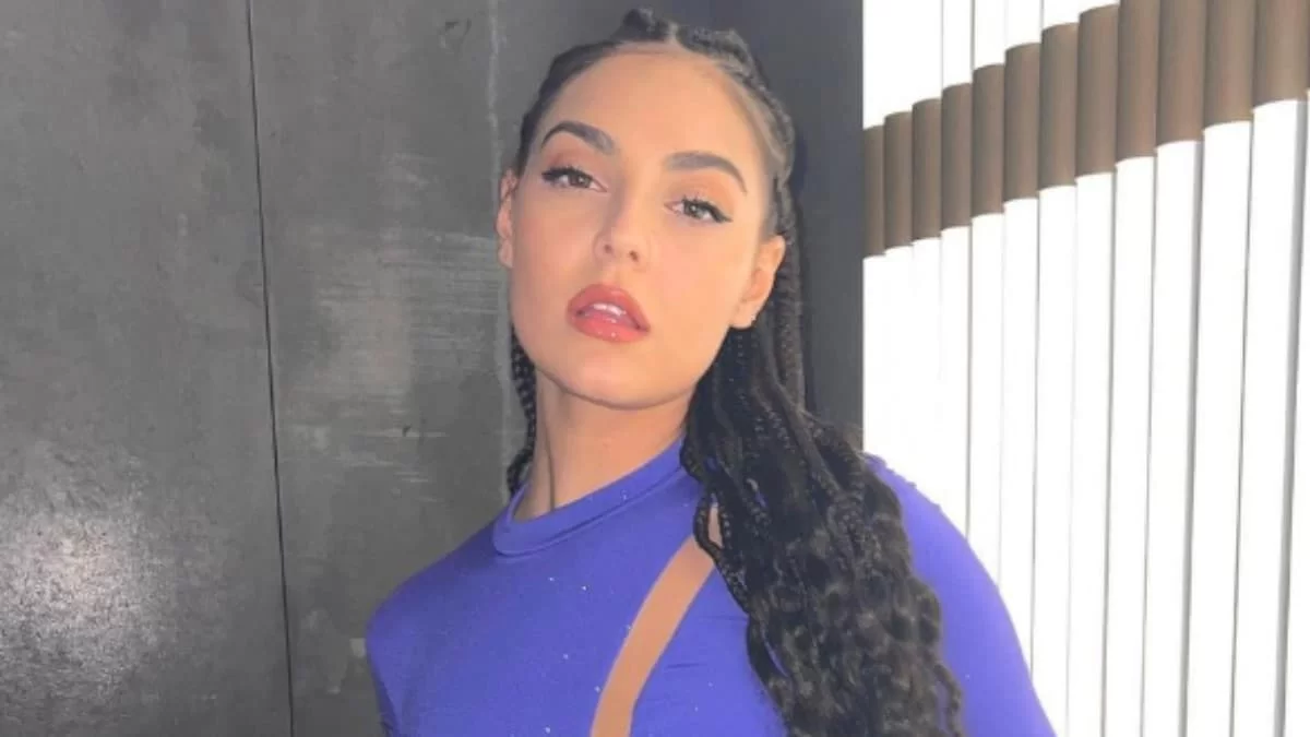 Με ίδια μαλλιά και ίδιο ακριβώς χαμόγελο - Συγκλονιστική η ομοιότητα της Βρισηίδας Ανδριώτου με τη μητέρα της