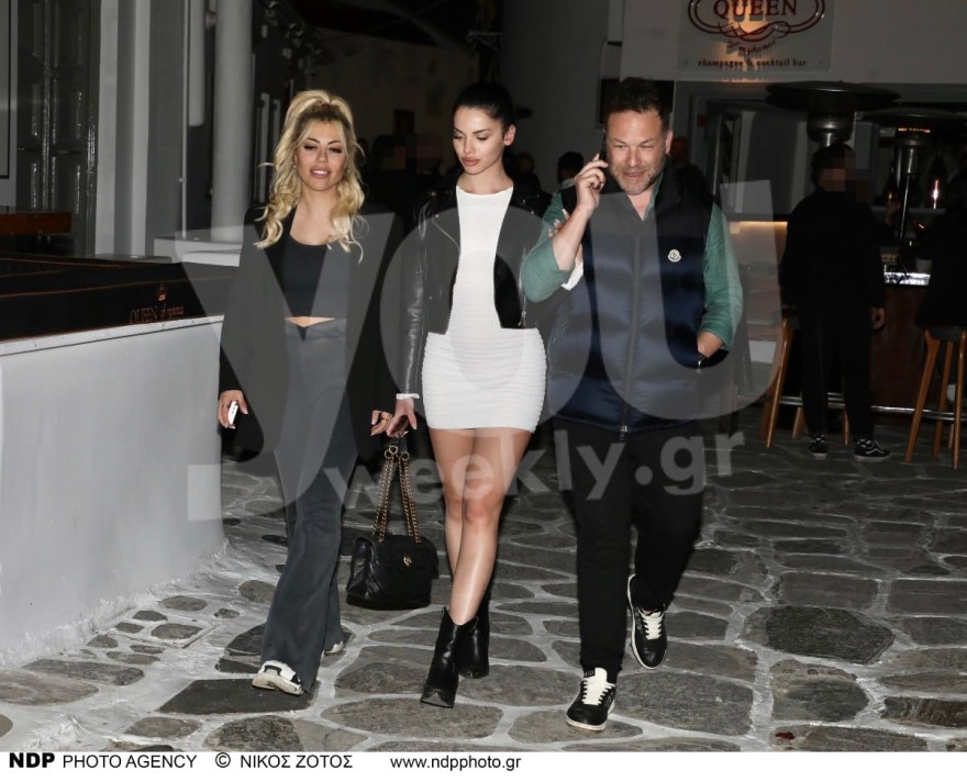 Με καυτή μελαχρινή στα σοκάκια της Μυκόνου ο Αριστομένης Γιαννόπουλος - Ερωτευμένος ξανά μετά την Αλέ