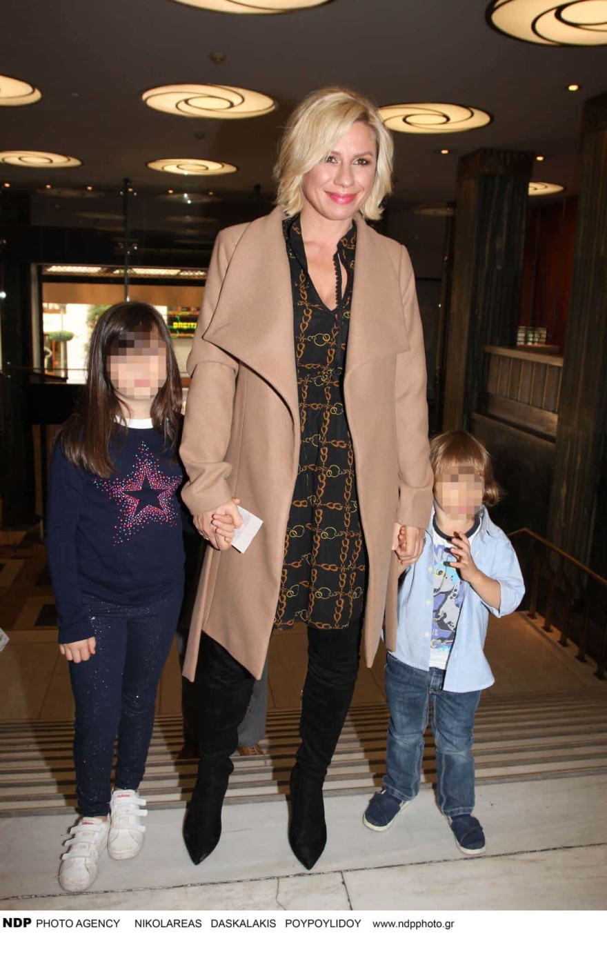 Κατερίνα Καραβάτου παιδιά