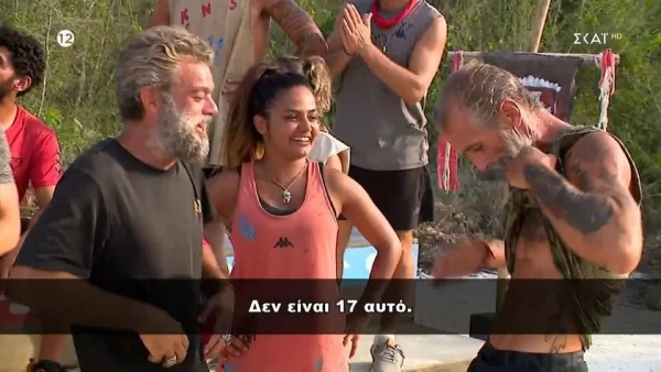 Survivor all star: Της έδειχνε τους κοιλιακούς του - Το φλερτ του Καραγκούνια σε Τουρκάλα παίκτρια