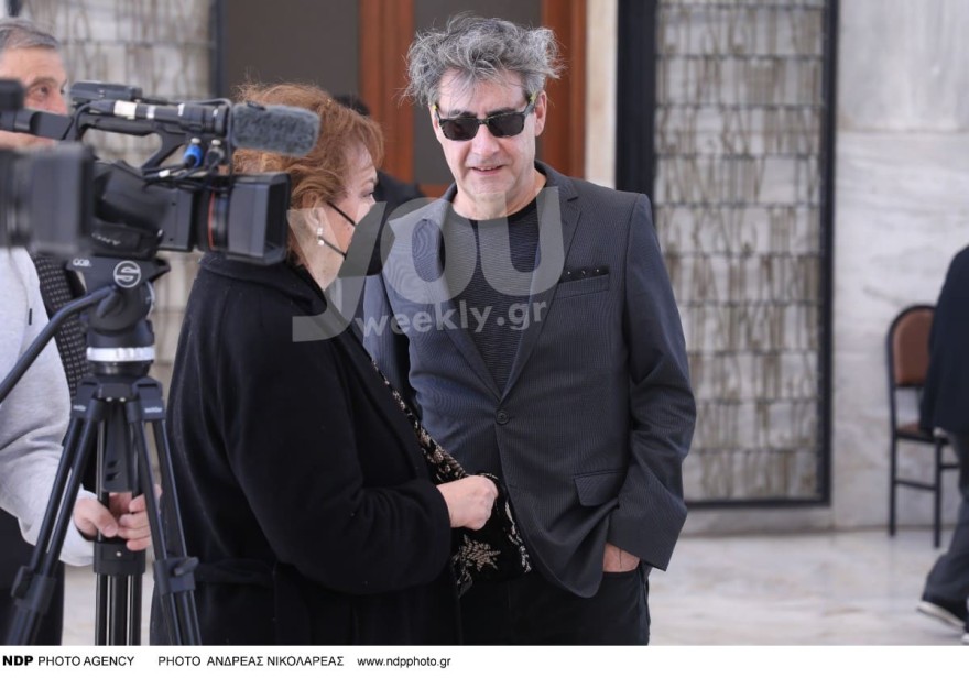 Κηδεία Μπόμπολα πρόσωπα