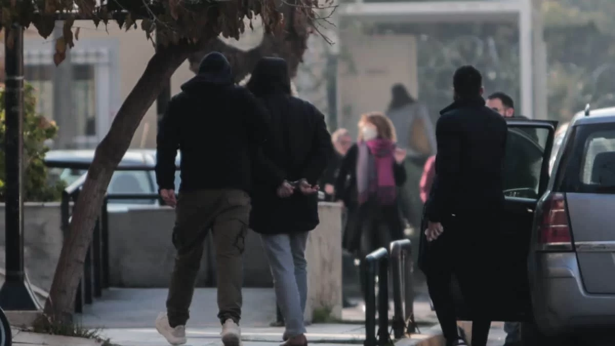 Κολωνός: «Ο... με πίεζε να πάω με δύο πλούσιους» - Η 6η επίσημη κατάθεση της 12χρονης