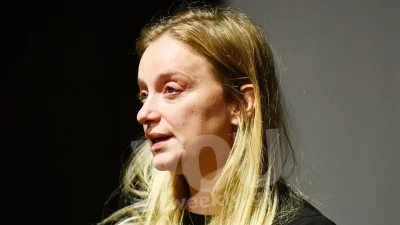 «Υπάρχει ένα...» - Οι πρώτες δηλώσεις της Λένας Δροσάκη μετά την ανακοίνωση του διαζυγίου της με το Μπουρδούμη