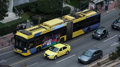 ΜΜΜ: Στάση εργασίας την Πρωτομαγιά - Αναλυτικά οι ώρες που τραβούν χειρόφρενο