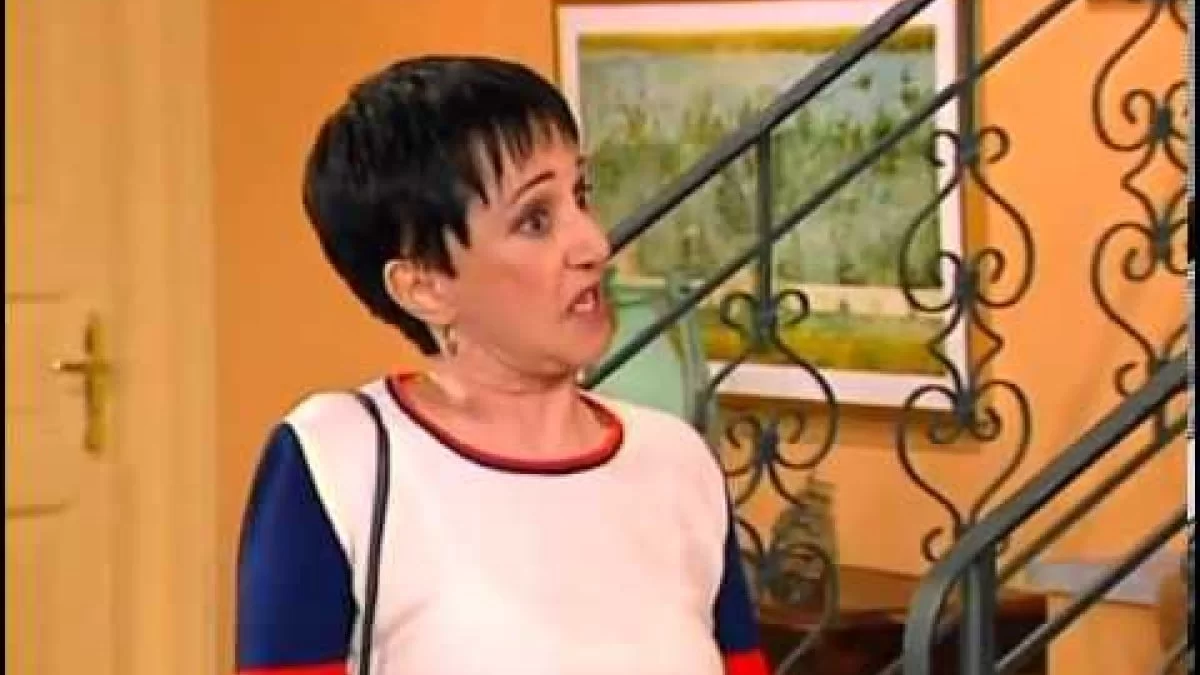 Πέρασαν 23 χρόνια για να το αποκαλύψει - Το παράπονο της "κυρίας Νίτσας" από το Κωνσταντίνου και Ελένης για τον Χάρη Ρώμα