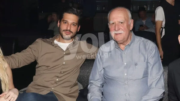 Ξανθιά και κούκλα - Αυτή είναι η σύντροφος του γιου του Γιώργου Παπαδάκη, Φοίβου