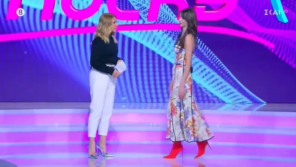 My Style Rocks: «Με είπες δεύτερη;» - "Πάγωσε" η Καραβάτου με το σχόλιο της Παπαγεωργίου