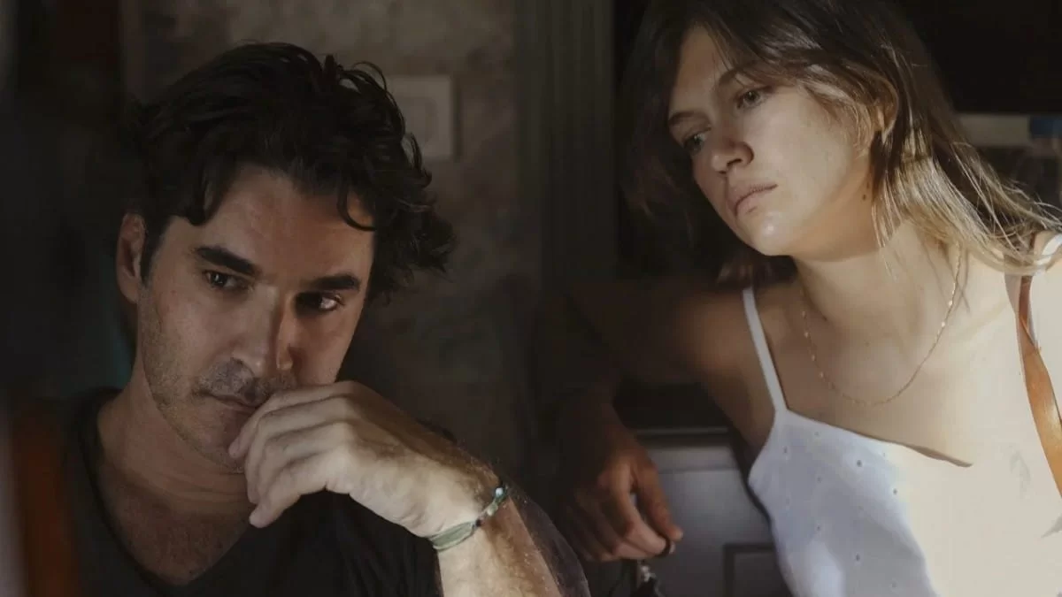 Με φόντο την θάλασσα - Νέες φωτογραφίες Καβογιάννη & Παπακαλιάτη από τα γυρίσματα του Maestro 2