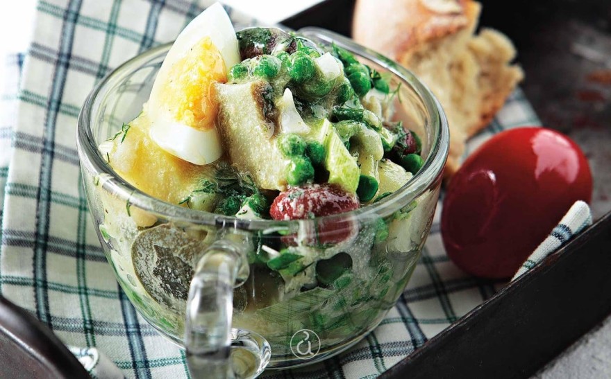 Πασχαλινή σαλάτα με αυγά