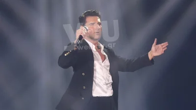 Πέτρος Ιακωβίδης: «Έμεινα με μισόγυμνος στην σκηνή και...» - Ασύλληπτο περιστατικό με τον τραγουδιστή σε νυχτερινό κέντρο