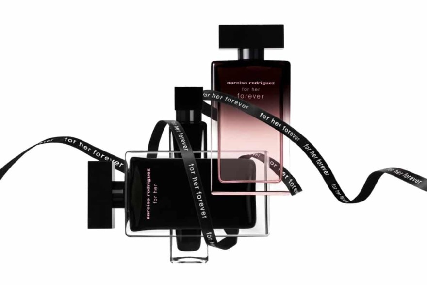 Ο narciso rodriguez συμπληρώνει την εμβληματική συλλογή του!