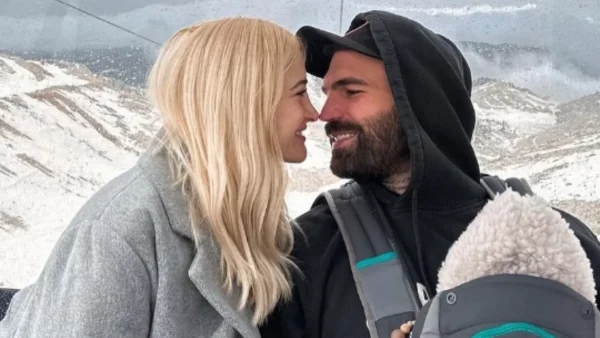 1ο ταξίδι με το μωρό στο εξωτερικό - Τούνη & Αλεξάνδρου στις πυραμίδες του Κάιρο, δίπλα στις καμήλες