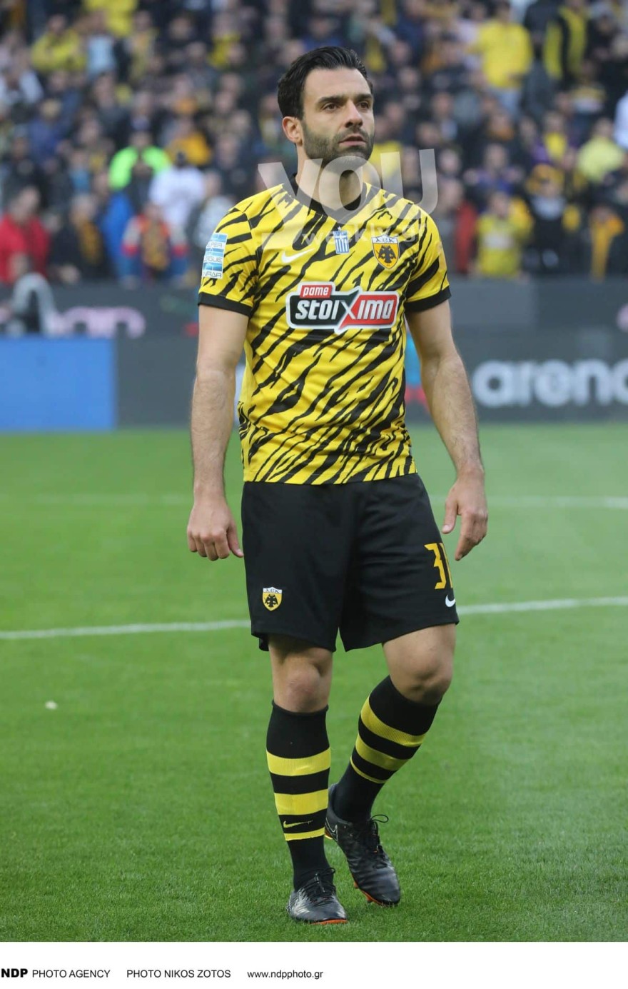 Γιώργος Τζαβέλλας ΑΕΚ Κάβουρα