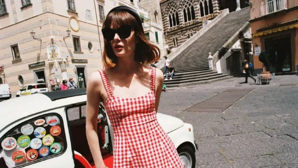 5 σέξι φούστες των Zara που φτάνουν μέχρι και 2 XL