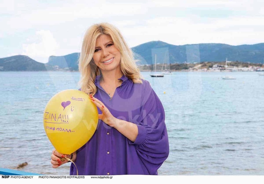 Γλέντι στη θάλασσα με 5 τούρτες - Αποκλειστικές φωτογραφίες από τα γενέθλια της Ζήνας Κουτσελίνη