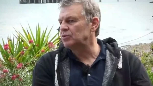 «Καλό θα ήταν να μην έπαιζε στον Maestro, δεν είναι ηθοποιός του ίδιου επιπέδου» - Χείμαρρος ο Γκλέτσος κατά Παπακαλιάτη