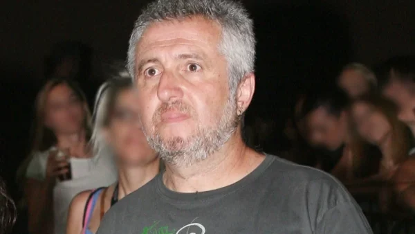 Έξαλλη η ιδιοκτήτρια του πρώην καφέ του Στάθη Παναγιωτόπουλου - Της άφησε τετραψήφια σε ποσό ζημιά