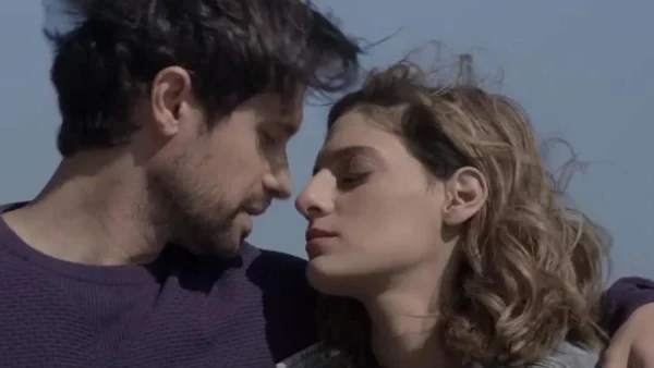 Σασμός σούπερ αποκλειστικό: Κρυφός γάμος για Αστέρη και Αργυρώ - Τους παντρεύει ο παπα-Μιχάλης