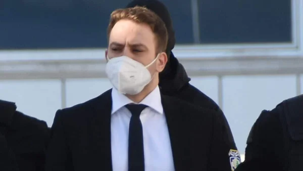 Έγκλημα στα Γλυκά Νερά: Έτοιμος για τις Πανελλήνιες ο Μπάμπης Αναγνωστόπουλος - Την Παρασκευή δίνει το πρώτο μάθημα