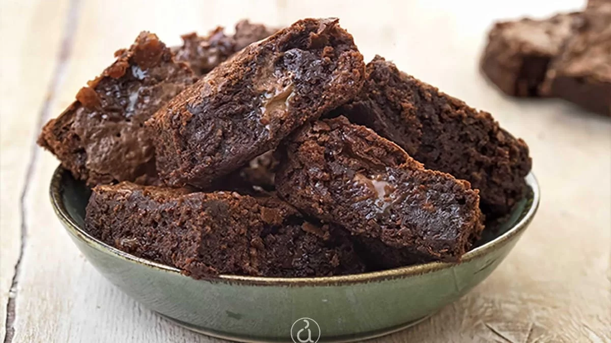 Σε περίπτωση που κάνεις διατροφή αλλά θες και το γλυκό σου: Υγιεινά brownes με βρώμη, χωρίς γλουτένη