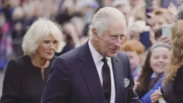 Αύριο η στέψη του βασιλιά Καρόλου - Βήμα βήμα όλη η τελετή