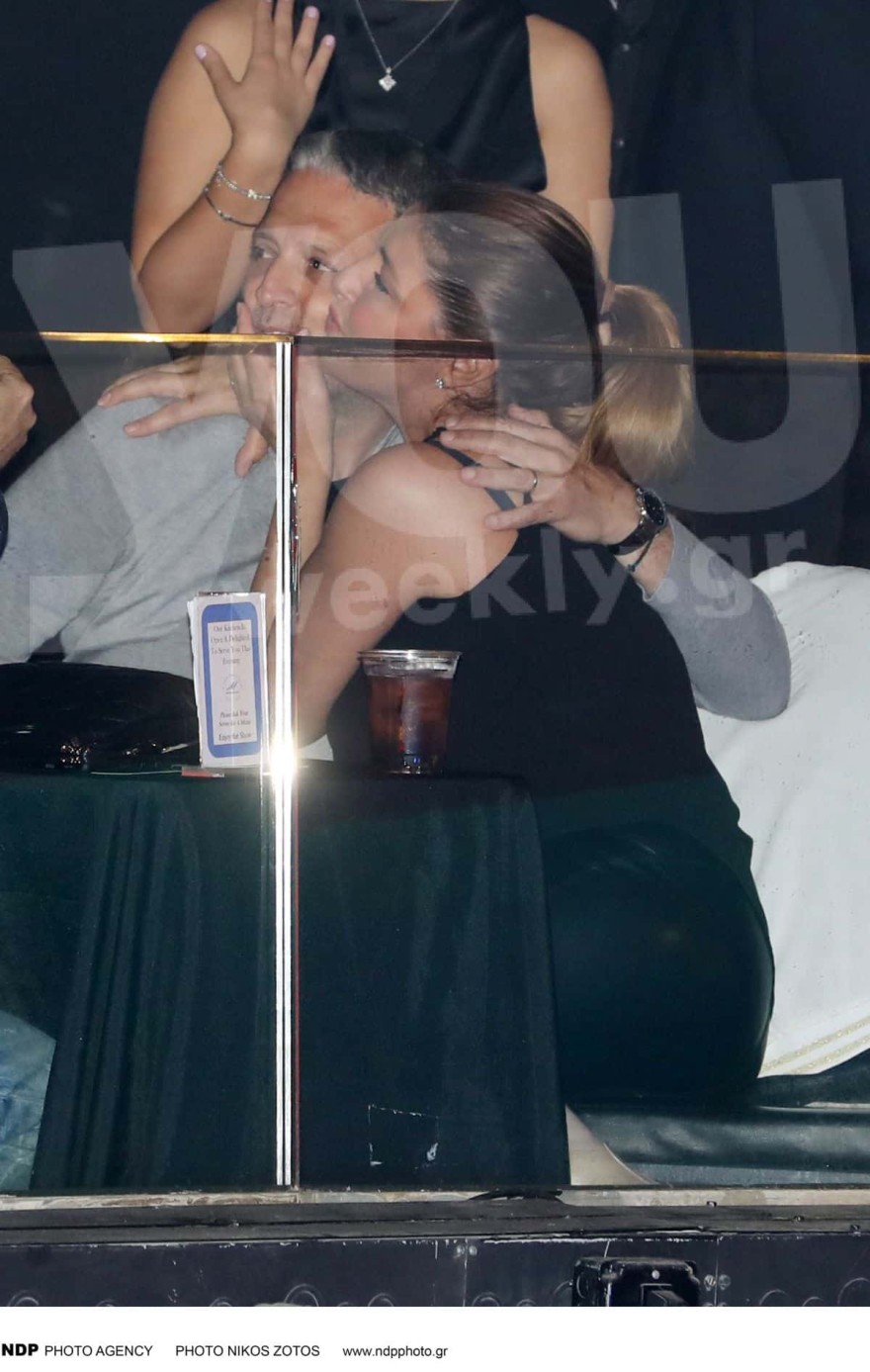 καψάλης παπαρίζου