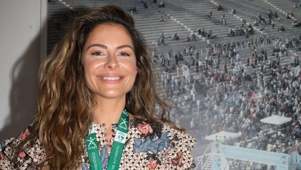 Η Μαρία Μενούνος πήρε ελληνικό διαβατήριο - Η συγκινητική ανάρτηση στο Instagram