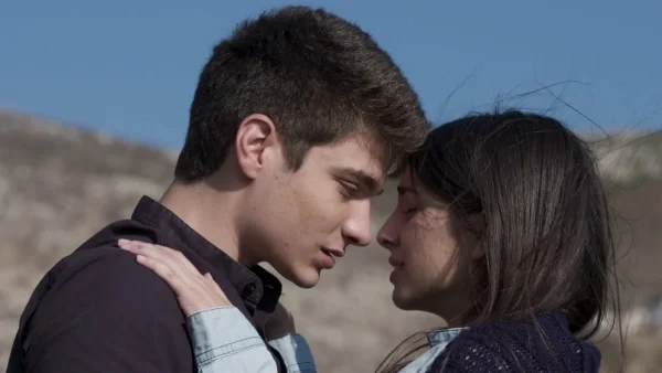 Η Γη της Ελιάς αποκλειστικό: Βαρύ το κλίμα για την Βασιλική - Το "αντίο" στον Φίλιππο