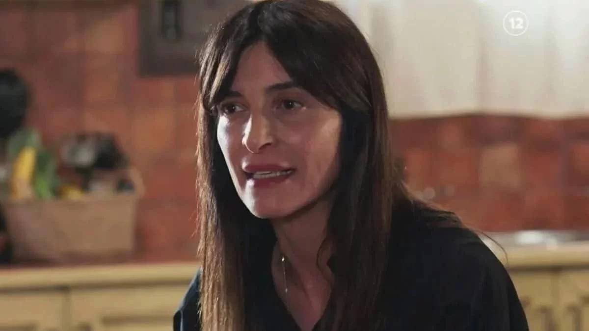 H Γη της Ελιάς (26/5): Η Ιουλία δείχνει το σκληρό πρόσωπο της - «Αποφάσισα να...»