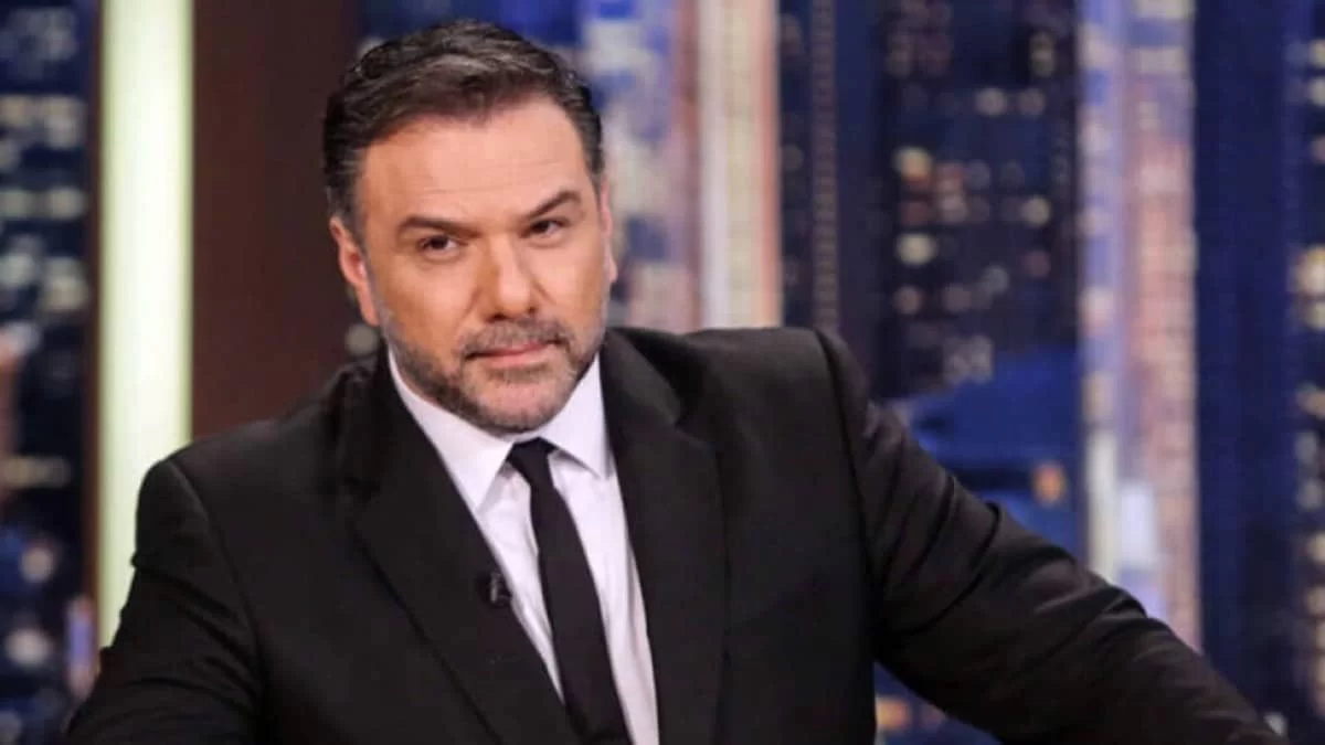 Χαμός στο The 2night Show - Τι συνέβη με τον Γρηγόρη Αρναούτογλου