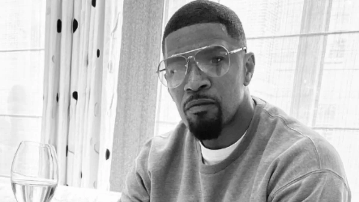 Σημαντικές εξελίξεις με την κατάσταση της υγείας του Τζέιμι Φοξ - Συνεχίζει να νοσηλεύεται