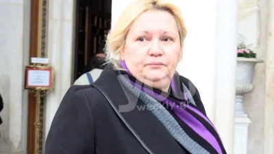 Στο νοσοκομείο η Καίτη Φίνου - Βίντεο μέσα από το ασθενοφόρο