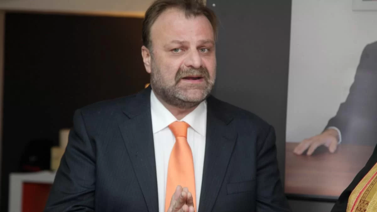 Πέθανε ο αντιδήμαρχος Καλλιθέας - Έπεσε από μπαλκόνι 4ου ορόφου και έδινε μάχη για τη ζωή