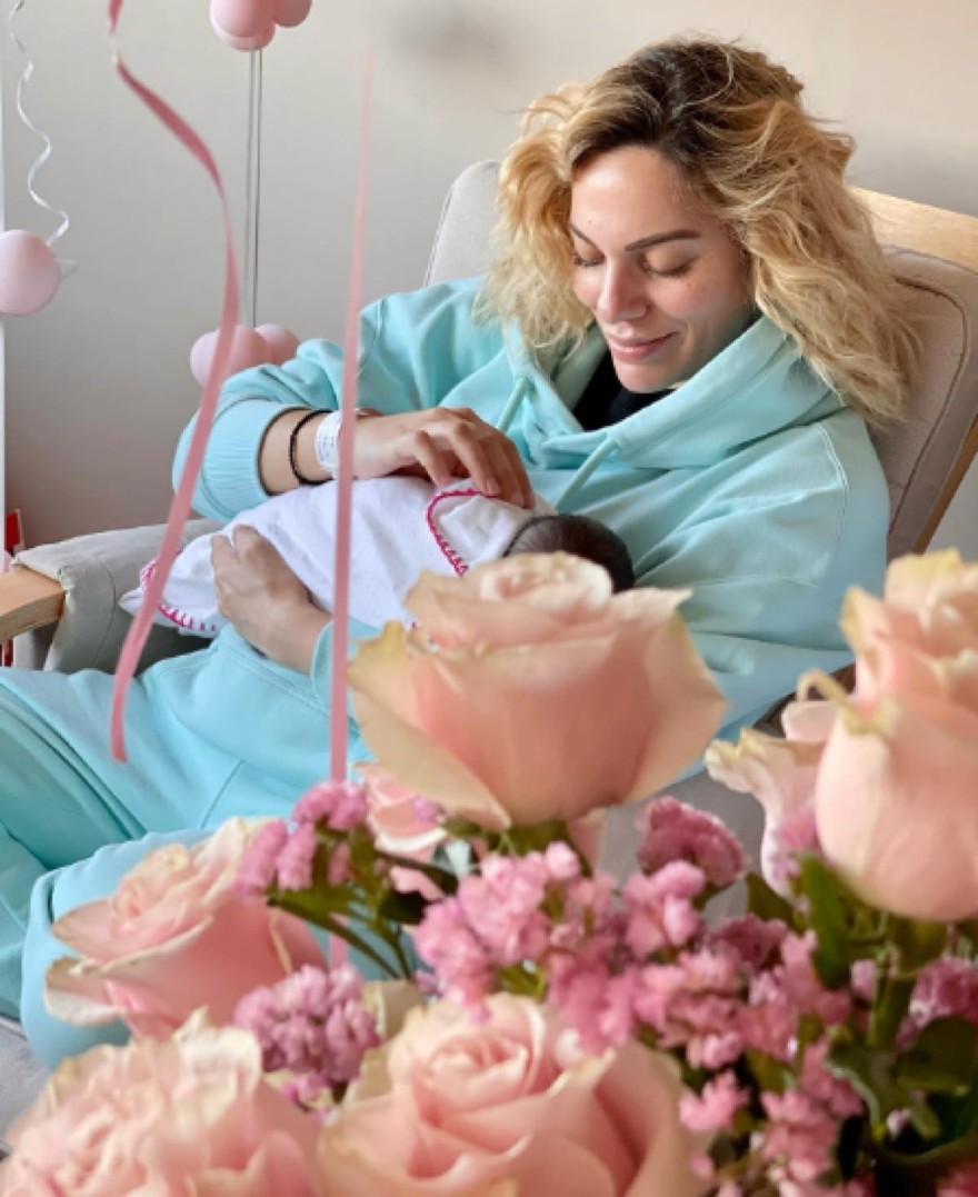 Ιωάννα Μαλέσκου μωρό