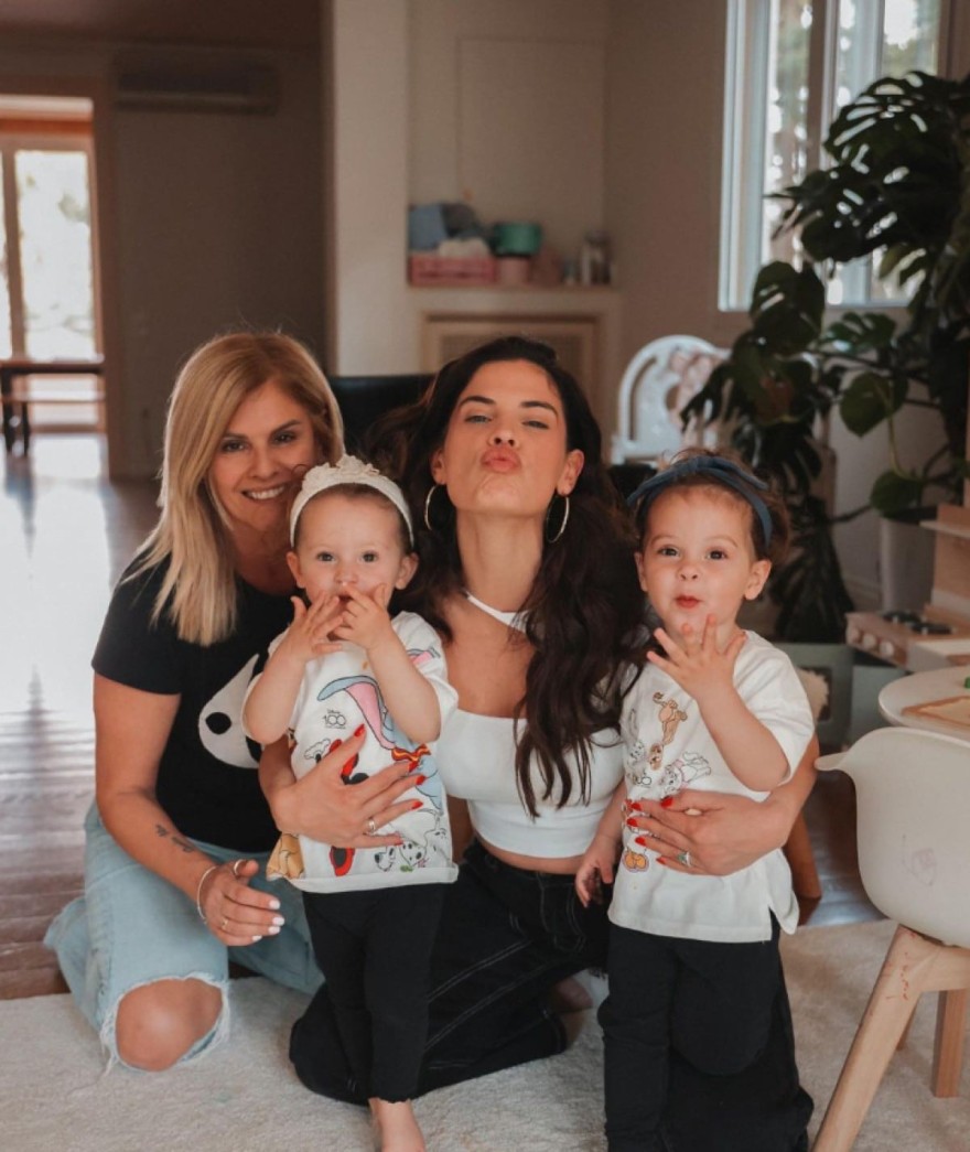 Χριστίνα Μπόμπα μητέρα παιδιά