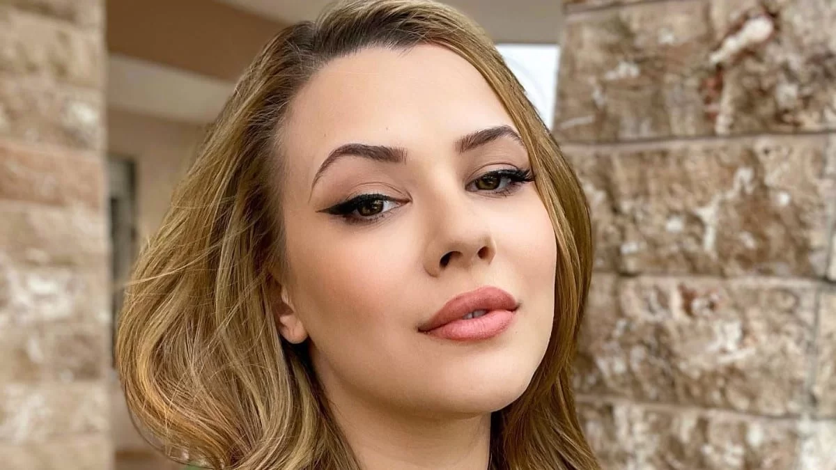 «Τις περισσότερες φορές κλαίω...» - Η εξομολόγηση της Λάουρας Νάργες για τα κιλά της εγκυμοσύνης