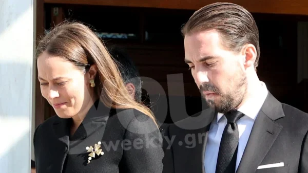 Βλέπει Αίγινα, Ακρόπολη και όχι μόνο - Το ακίνητο που αγόρασε ο δισεκατομμυριούχος πατέρας της Νίνα Φλορ έναντι 18 εκατ.