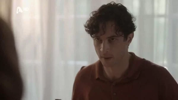 Ο Παράδεισος των Κυριών: «Σκουπίδι τον έκανε» - Αποκάλυψε τον βιασμό της Αμαλίας και "καταδικάστηκε"