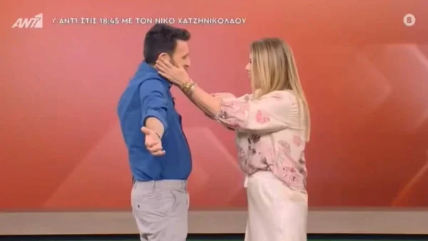 Δεν σταμάτησαν τις αγκαλιές: «Έχουμε και οι δύο τρακ, σαν το πρώτο ραντεβού» - Είχαν να βρεθούν πάνω από 15 χρόνια Πάτρας & Αλιμπέρτη