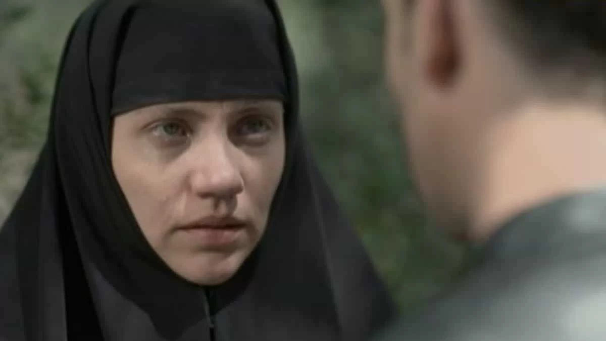 Μαύρο ρόδο: «Πως τον κοιτάς έτσι μωρή!» - Χιλιάδες σχόλια στο twitter για τη σειρά του Mega